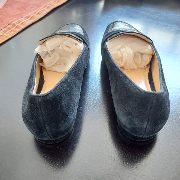 Cole Haan Women's Black Suede Loafers With Snakeskin Effect Trim, 7.5 - Picture 5 of 9
